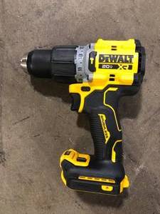 DEWALT 20V Compact Cordless 12 in. Hammer Drill (Tool Only) Customer Returns See Pictures