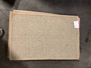 6 Pieces of  StyleWell Herringbone Tan 24 in. x 36 in. Sisal Mat  Customer Returns See Pictures