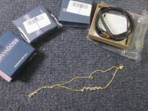 lot 50 image: 3- I Bracelets, 1 Son Bracelet...