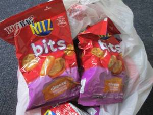 lot 199 image: 12- 3.0 oz Ritz Bits Cheese...