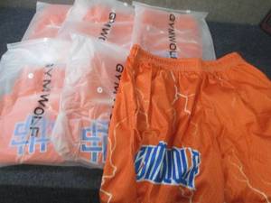 lot 323 image: 6 Mens Medium Gym Wolf Athletic Sh...