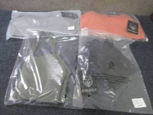 lot 347 image: 4 Medium Gym Wolf Sports Bras...