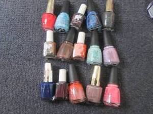 lot 427 image: 15 Bottles Assorted Nail Polish...