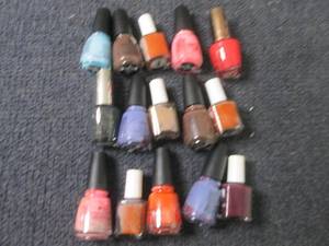 lot 460 image: 15 Bottles Assorted Nail Polish...