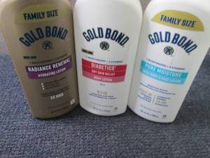 lot 476 image: 3 Assorted Gold Bond Body Lotions...