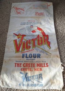 lot 10 image: Vintage 49 lb Victor Flour Sack