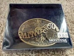 lot 16 image: Beautiful Bronze Minnesota Belt Buckle