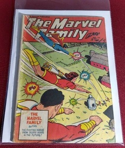 lot 34 image: The Marvel Family #24 - 1948 Golden Age Comic
