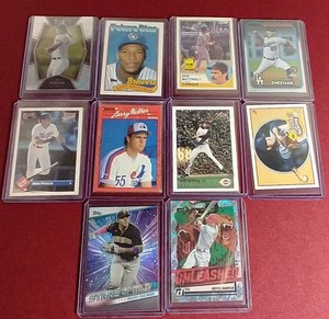 lot 45 image: (10) Baseball Cards - Stars, Rookies