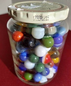 lot 101 image: Jar of Marbles