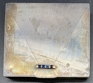 lot 15 image: Vintage Art Deco STERLING Silver 14K Compact Cigarette Case with Sapphires