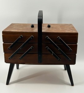 lot 87 image: Vintage MCM Scandinavian Accordion-Style Wooden Sewing Box with Full Contents