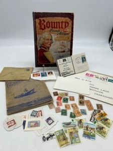 lot 71 image: Vintage Lot of POSTAGE STAMPS from AllOver the World Beginners Collection