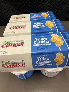 lot 12 image: Cabot Classic Yellow Cheddar Macaroni & Cheese - 4 Pack