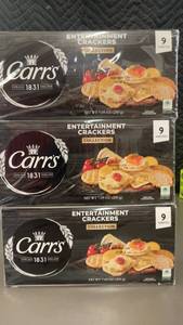 lot 259 image: HI 2 - Carrs Entertainment Crackers Collection - Set of 3 Boxes (9 Varieties)