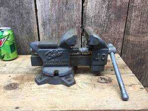 lot 106 image: Babco 4 Vise