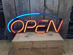 lot 113 image: Light Up OPEN Sign