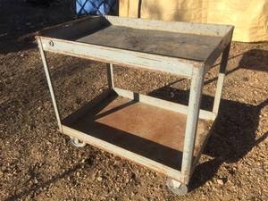 lot 146 image: Metal Rolling Shop Cart - Decent 36 x 24 x 32