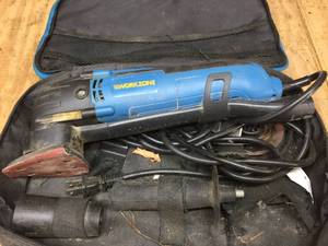 lot 208 image: Workzone Multifunction OscillatingSander Tool Set