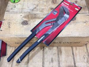 lot 236 image: Husky 16 Groove Joint Pliers - New