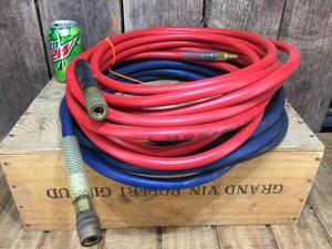 lot 241 image: 2 Sets 300psi Air Hose