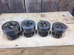 lot 267 image: 4 Toledo Pipe Threading Co. Dies 18 - 14 - 38 - 34