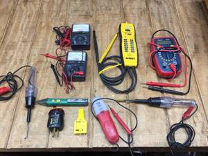 lot 278 image: Variety Electric TestersMeters