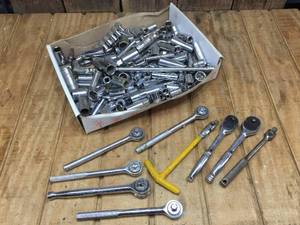 lot 284 image: Larger Group 38 Sockets - Ratchets - Extensions - Breaker