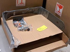 lot 903 image: Lot of (1 Box) V-Tac Commercial LED Shoebox Light Yoke Mount VT-SBN2-YM2 5-count ( 5 total items ) (New In Box )