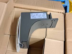lot 896 image: Lot of (1 Box) V-Tac Commercial LED Shoebox Light Arm Mount  SquareRound VT-SBN2-ARM-SQRD 10-count ( 10 total items ) (New In Box )