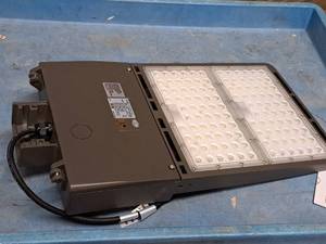 lot 846 image: Lot of (10) V-Tac Commercial 100-277V 240W LED Shoebox Light Fixtures VT-SBN3-3M-240W-850 (New In Box )