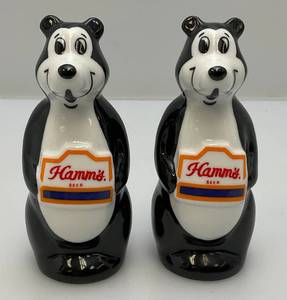lot 5 image: 1997 HAMMS Salt & Pepper Bears (One Has Small Paint Missing On Back)