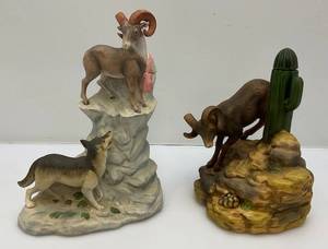 lot 22 image: Two Collectible Ski Country Ram Decanters (EMPTY)