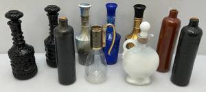 lot 47 image: Misc. Vintage  Collectible  Decanters (EMPTY)