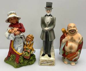 lot 52 image: Vintage Misc. Collectible Figural Decanters