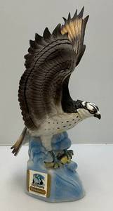 lot 64 image: Collectible Ski Country  Osprey Decanter (EMPTY)