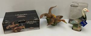 lot 71 image: 1989 Ducks Unlimited Decanter &  Goose In Original Boxes (EMPTY)