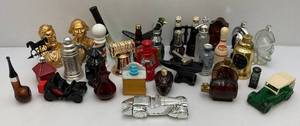 lot 79 image: Misc. Vintage Avon Collectibles (Some Full)