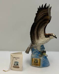 lot 130 image: Vintage Ski Country Osprey Decanter (Empty)