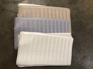 8 Pieces of Stylewell 20 in. X 36 in. Comfort Mat Tapete Confutable  Customer Returns See Pictures