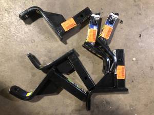 Lot of Assorted Automotive Tow Hitch Various Models and Sizes and Conditions  Customer Returns See Pictures