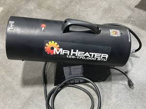 lot 35 image: Mr. Heater Portable Propane Forced Air Heater 170,000 BTU