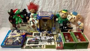 lot 81 image: MLB Collection of Bobbleheads, Bears, Colletibles, Twins Trolls, Books and more