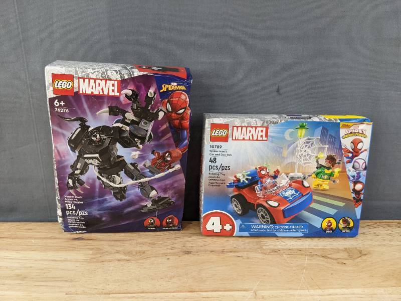 lot 32A image: Brand New Lego Marvel Venom Mech Armor vs. Miles Morales and LEGO Marvel Spider-Mans Car and Doc Ock Building Set Z