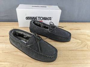 lot 26M image: Mens Minnetonka Moccasin Pile Lined Hardsole Slipper Size 12M Charcoal N