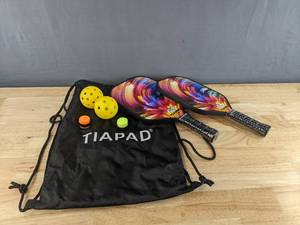 lot 109 image: New Tiapad Pickleball Set - 2 Paddles, 2 Balls, 2 Grip Tapes, and Drawstring Bag B