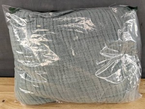 lot 127 image: New Bedsure 100% Cotton Muslin Throw Blanket Twin XL for Bed 4-Layer Breathable and Lightweight Sage Green 66x90 Inches B