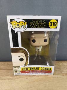 lot 170M image: Brand New Funko Pop Star Wars Lieutenant Connix  #319 Figure V