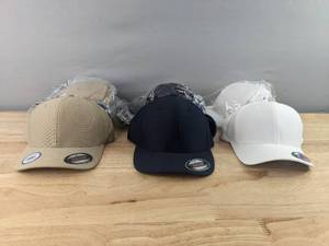 lot 286 image: 21 Brand New Yupoong FlexFit Hats Multiple Colors WhiteKhakiNavy OSFM A