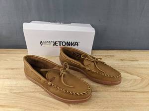 lot 178 image: New Mens Minnetonka Moccasin Moosehide Classic Size 10.5 N